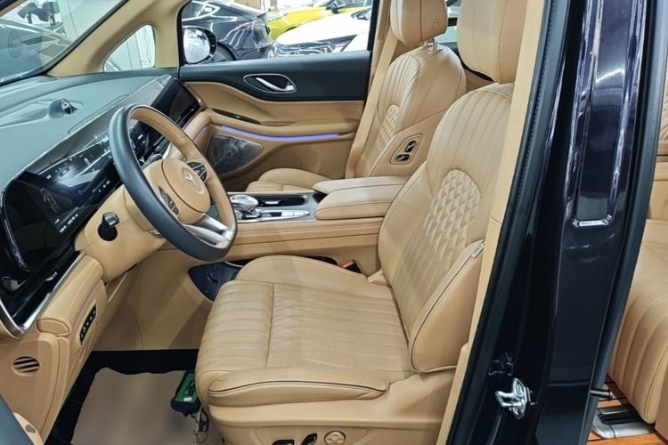 Used VOYAH Dream 2022 Low-Carbon Edition Dream+ Smart Enjoyment Package Left Front Seat