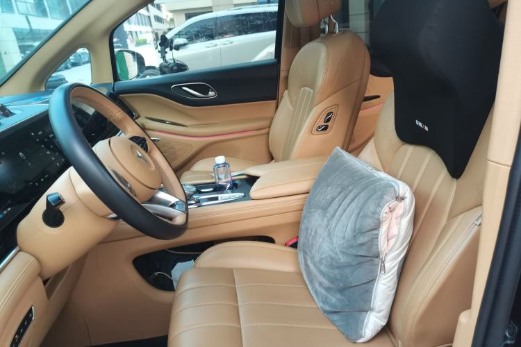 Used VOYAH Dream 2022 Low-Carbon Edition Home Left Front Seat