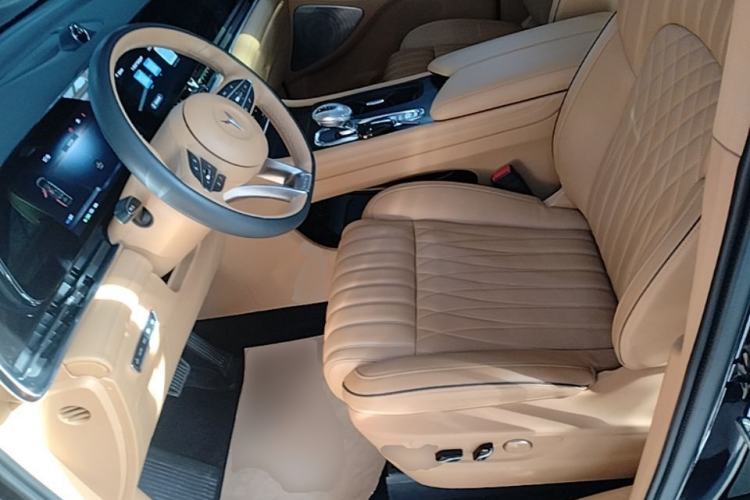Used VOYAH Dream 2022 0-Carbon Edition Dream+ Smart Enjoyment Package 475 km Left Front Seat