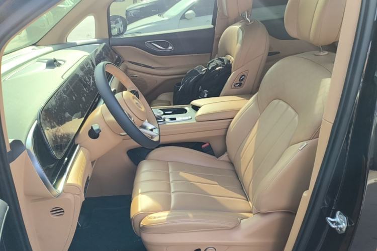 Used VOYAH Dream 2022 Low-Carbon Edition Plus Intelligent Driving Package Left Front Seat