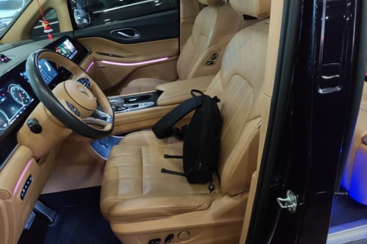 Used VOYAH Dream 2022 Zero-Carbon Edition Plus Intelligent Driving & Range Package—605 km Left Front Seat