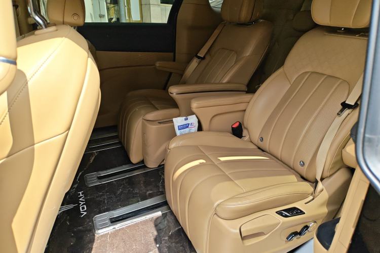 Used VOYAH Dream 2022 Low-Carbon Edition Plus Intelligent Driving Package Left Rear Seat