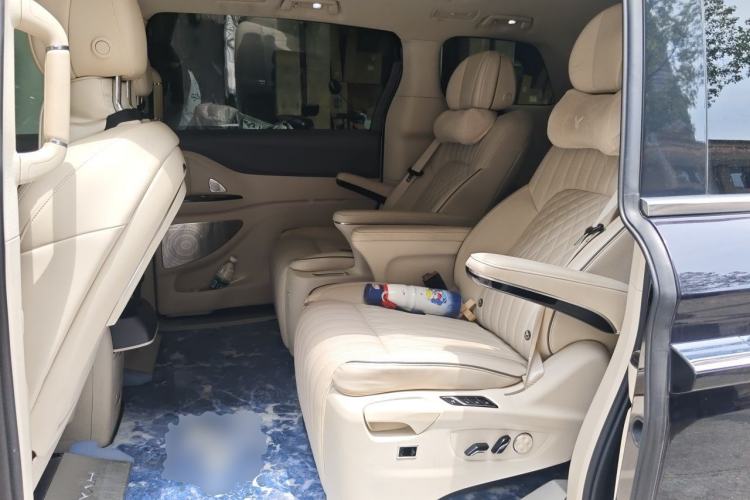 Used VOYAH Dream 2022 Low-Carbon Edition Dream+ Smart Enjoyment Package Left Rear Seat