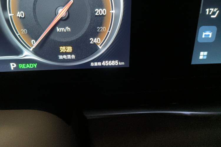 Used VOYAH Dream 2022 Low-Carbon Edition Dream+ Smart Enjoyment Package Odometer Close Up