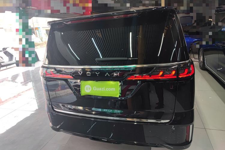 Used VOYAH Dream 2022 Low-Carbon Edition Dream+ Smart Enjoyment Package Rear