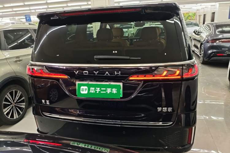 Used VOYAH Dream 2022 Low-Carbon Edition Dream+ Smart Enjoyment Package Rear