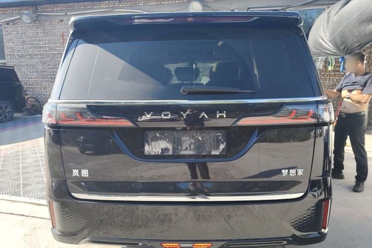 Used VOYAH Dream 2022 0-Emission Version Plus Intelligent Driving Package 475 km Rear