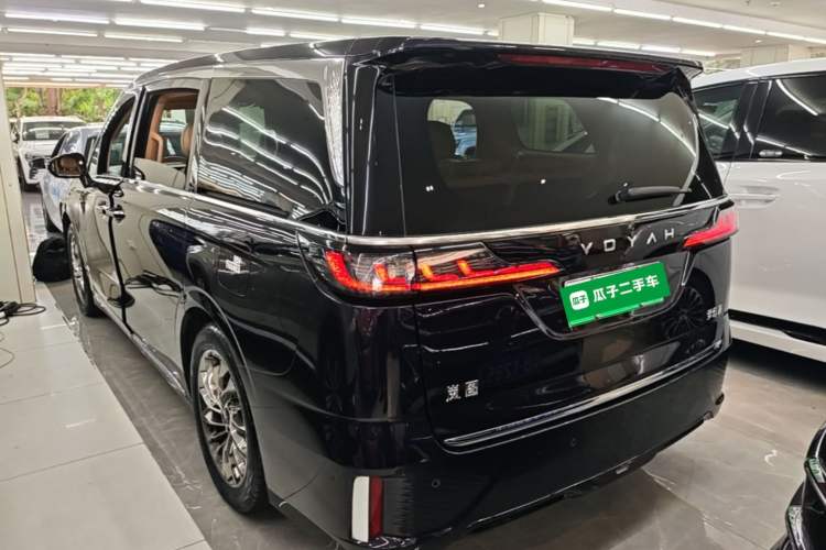 Used VOYAH Dream 2022 Low-Carbon Edition Dream+ Smart Enjoyment Package Rear Left 45 Deg
