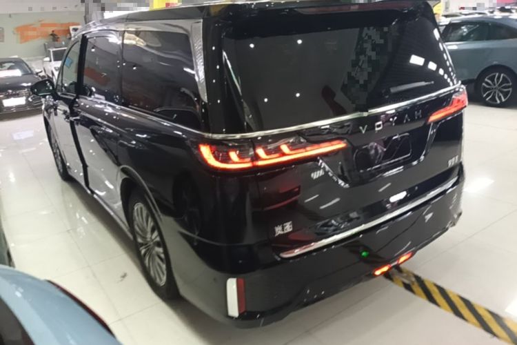 Used VOYAH Dream 2022 0-Emission Edition Dream+ Smart Range Package – 605 km Rear Left 45 Deg