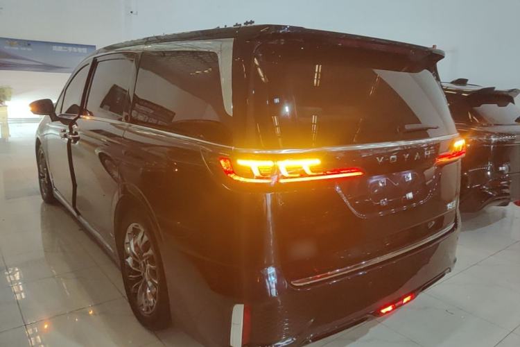 Used VOYAH Dream 2022 Low-Carbon Edition Dream+ Smart Enjoyment Package Rear Left 45 Deg