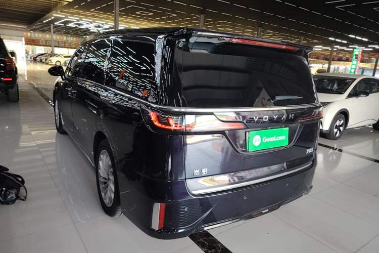 Used VOYAH Dream 2022 0-Emission Version Plus Intelligent Driving Package 475 km Rear Left 45 Deg