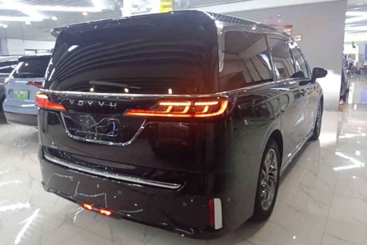 Used VOYAH Dream 2022 Low-Carbon Edition Dream+ Smart Enjoyment Package Rear Right 45 Deg