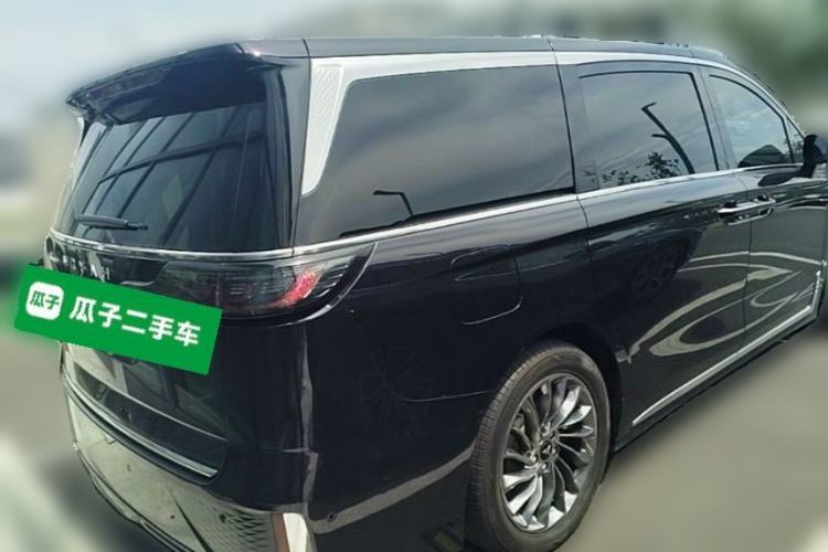 Used VOYAH Dream 2022 0-Emission Version Range of 475 km Rear Right 45 Deg