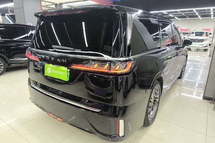Used VOYAH Dream 2022 Low-Carbon Edition Dream+ Smart Enjoyment Package Rear Right 45 Deg