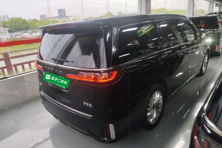 Used VOYAH Dream 2022 Low-Carbon Edition Plus Intelligent Driving Package Rear Right 45 Deg