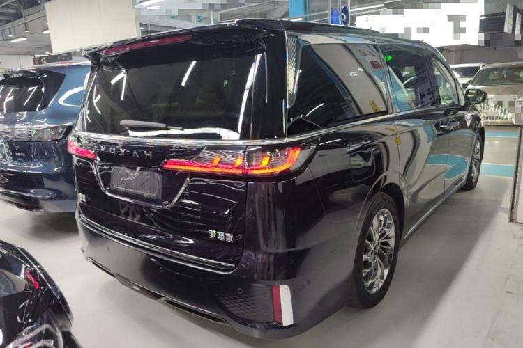 Used VOYAH Dream 2022 Low-Carbon Edition Dream+ Smart Enjoyment Package Rear Right 45 Deg