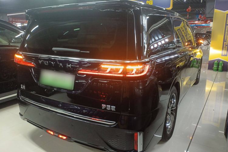 Used VOYAH Dream 2022 Low-Carbon Edition Dream+ Smart Enjoyment Package Rear Right 45 Deg