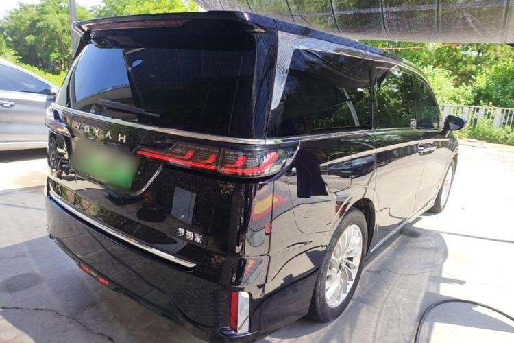 Used VOYAH Dream 2022 0-Emission Version Plus Intelligent Driving Package 475 km Rear Right 45 Deg