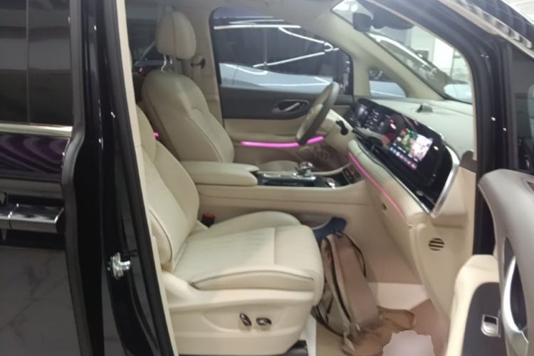 Used VOYAH Dream 2022 Low-Carbon Edition Dream+ Smart Enjoyment Package Right Front Seat