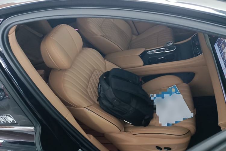 Used VOYAH Dream 2022 Low-Carbon Edition Dream+ Smart Enjoyment Package Right Front Seat