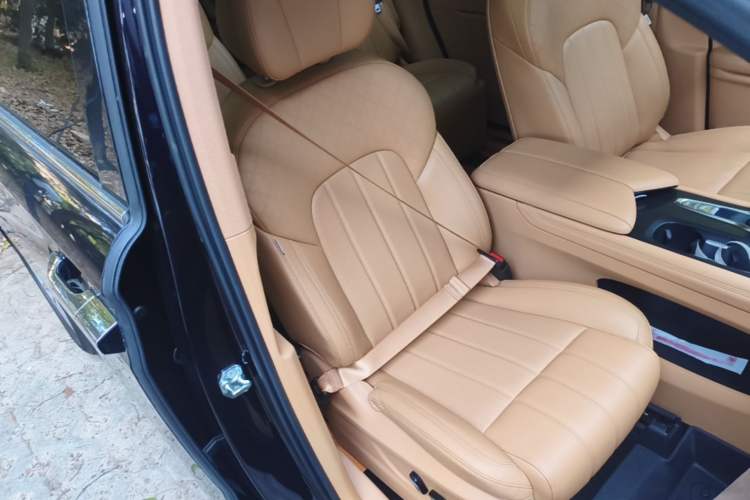 Used VOYAH Dream 2022 Low-Carbon Edition Home Right Front Seat