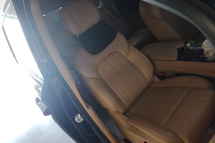 Used VOYAH Dream 2022 0-Emission Version Plus Intelligent Driving Package 475 km Right Front Seat