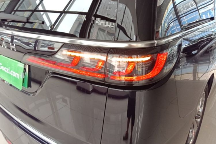Used VOYAH Dream 2022 Low-Carbon Edition Dream+ Smart Enjoyment Package Right Rear Taillight