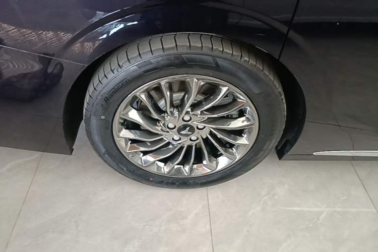 Used VOYAH Dream 2022 Low-Carbon Edition Dream+ Smart Enjoyment Package Right Rear Wheel Hub