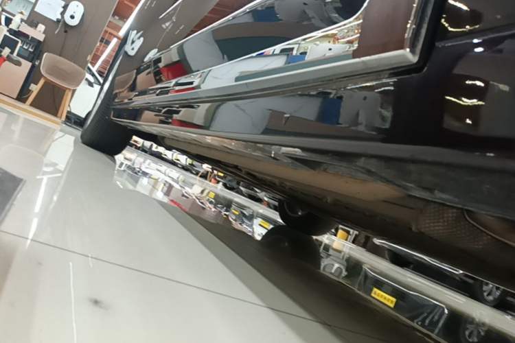Used VOYAH Dream 2022 Low-Carbon Edition Plus Intelligent Driving Package Right Side Sill