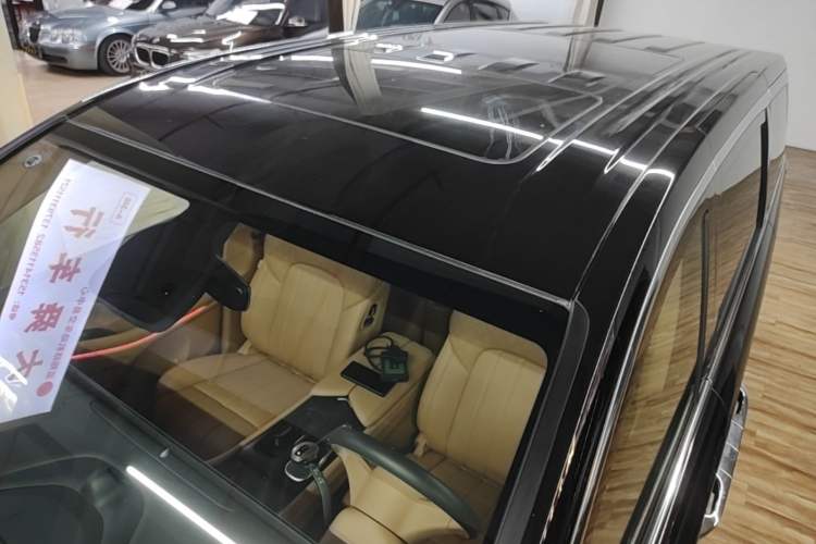 Used VOYAH Dream 2022 Low-Carbon Edition Home Roof