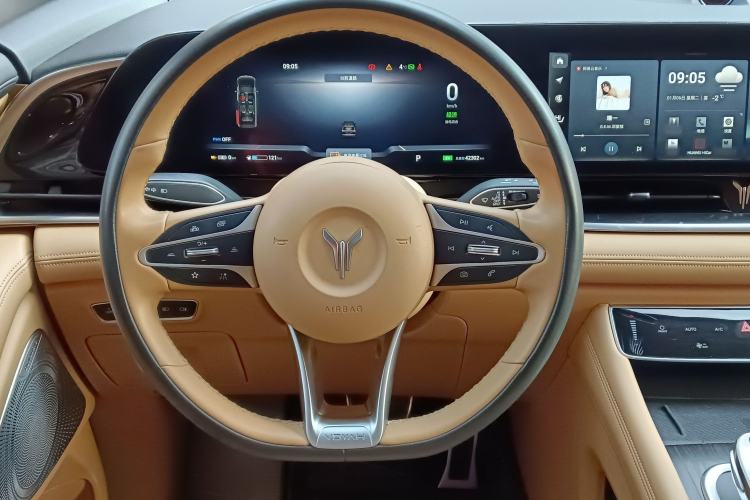 Used VOYAH Dream 2022 Low-Carbon Edition Dream+ Smart Enjoyment Package Steering Wheel