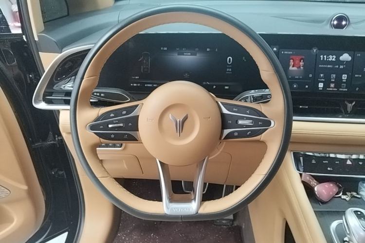 Used VOYAH Dream 2022 Low-Carbon Edition Dream+ Smart Enjoyment Package Steering Wheel