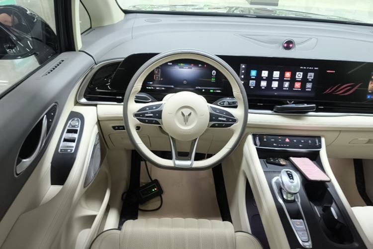 Used VOYAH Dream 2022 Low-Carbon Edition Dream+ Smart Enjoyment Package Steering Wheel