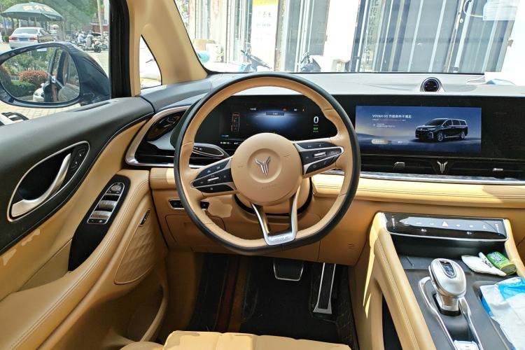 Used VOYAH Dream 2022 Low-Carbon Edition Plus Intelligent Driving Package Steering Wheel