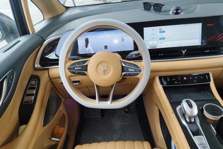 Used VOYAH Dream 2022 Low-Carbon Edition Dream+ Smart Enjoyment Package Steering Wheel