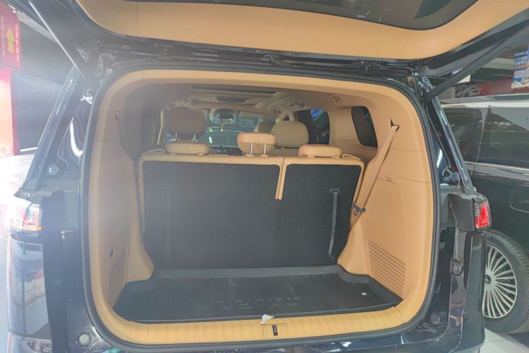Used VOYAH Dream 2022 Low-Carbon Edition Dream+ Smart Enjoyment Package Trunk