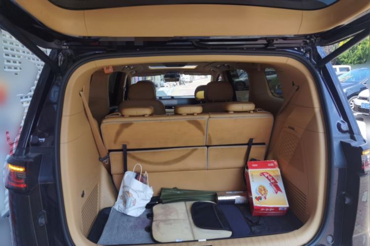 Used VOYAH Dream 2022 Low-Carbon Edition Dream+ Smart Enjoyment Package Trunk
