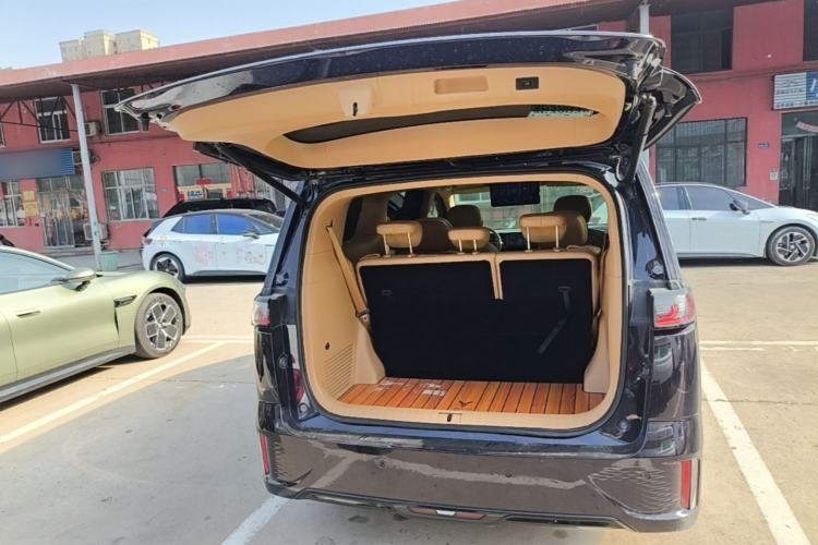 Used VOYAH Dream 2022 Low-Carbon Edition Plus Intelligent Driving Package Trunk
