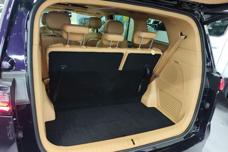 Used VOYAH Dream 2022 Low-Carbon Edition Dream+ Smart Enjoyment Package Trunk