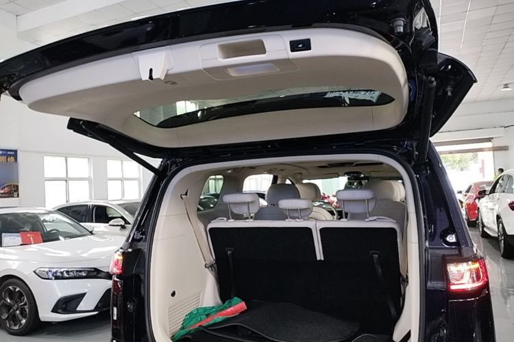 Used VOYAH Dream 2022 Low-Carbon Edition Dream+ Smart Enjoyment Package Trunk