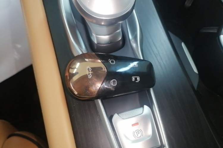 Used VOYAH Dream 2022 Low-Carbon Edition Dream+ Smart Enjoyment Package Vehicle Key