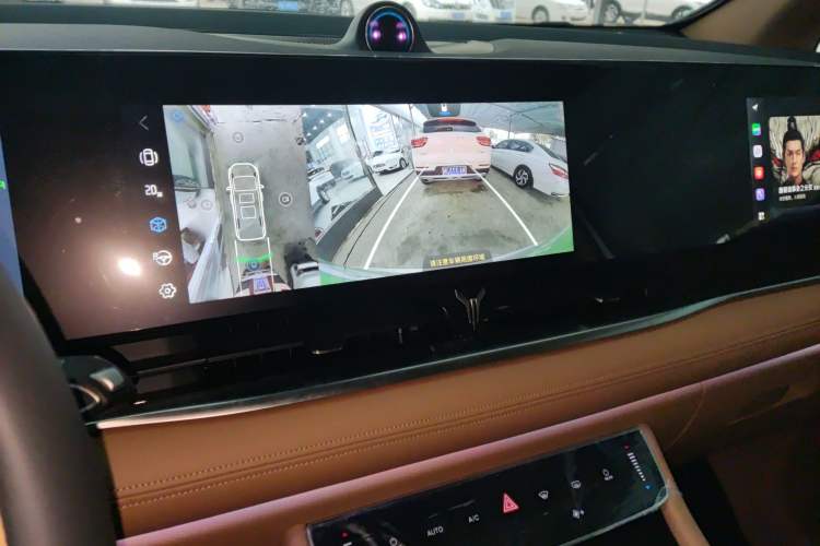 Used VOYAH Dream 2022 Low-Carbon Edition Plus Intelligent Driving Package Audio And AC Panel