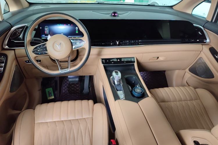 Used VOYAH Dream 2022 Low-Carbon Edition Dream+ Smart Enjoyment Package Center Console