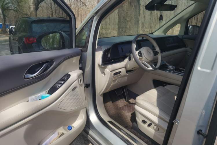 Used VOYAH Dream 2022 Low-Carbon Edition Home Driver Seat