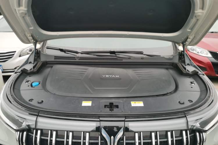 Used VOYAH Dream 2022 Low-Carbon Edition Dream+ Smart Enjoyment Package Engine Bay