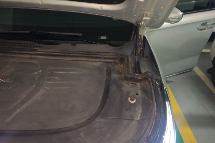 Used VOYAH Dream 2022 Low-Carbon Edition Home Engine Bay Left