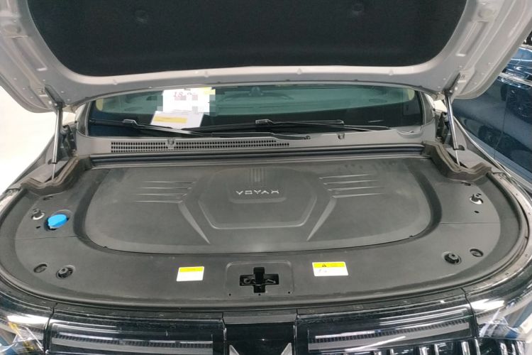 Used VOYAH Dream 2022 Low-Carbon Edition Dream+ Smart Enjoyment Package Engine Bay