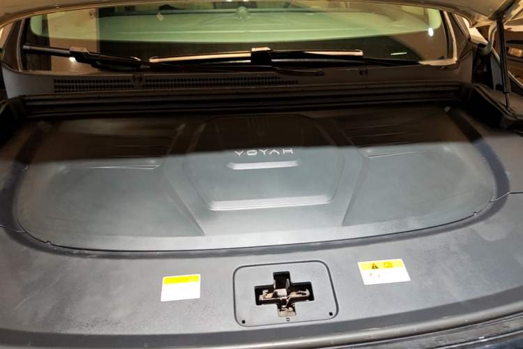 Used VOYAH Dream 2022 Low-Carbon Edition Dream+ Smart Enjoyment Package Engine Bay
