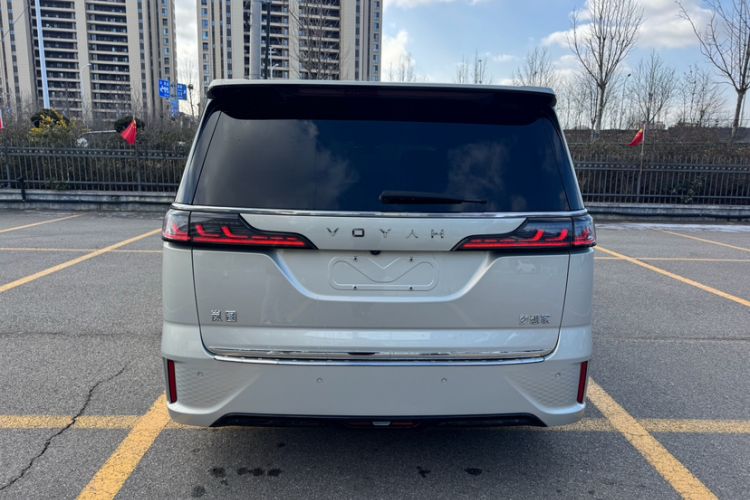 Used VOYAH Dream 2022 Low-Carbon Edition Dream+ Smart Enjoyment Package Exterior 4