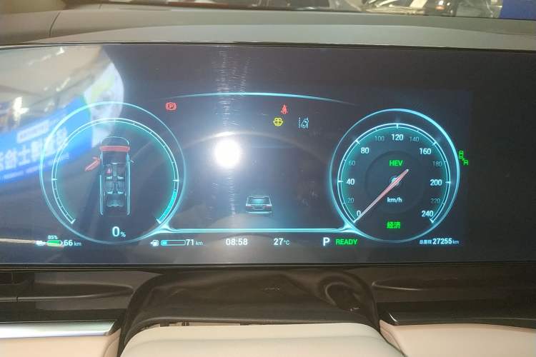 Used VOYAH Dream 2022 Low-Carbon Edition Dream+ Smart Enjoyment Package Instrument Cluster